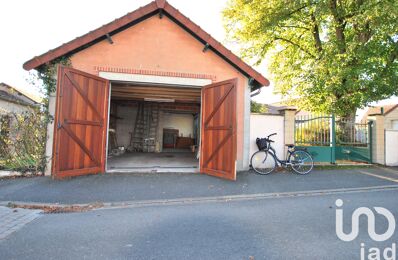 vente garage 30 500 € à proximité de Saint-Martin-sur-Ocre (45500)