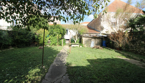 Villa / Maison 5 pièces  à vendre Pons 17800