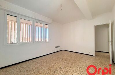 location appartement 600 € CC /mois à proximité de Ajaccio (20000)