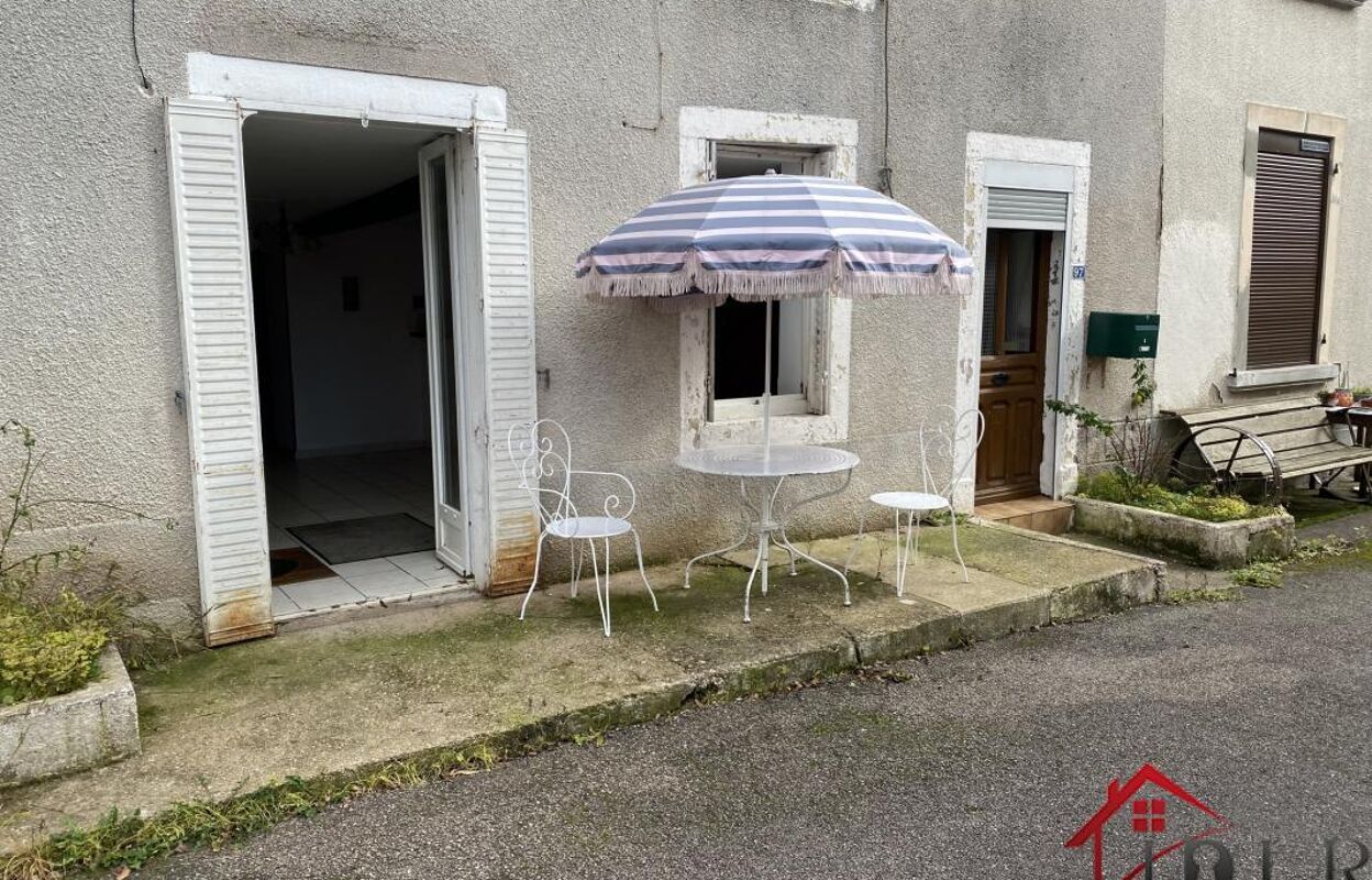 maison 4 pièces 134 m2 à vendre à Monthureux-sur-Saône (88410)