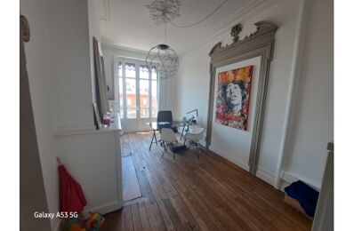 location bureau 3 211 € CC /mois à proximité de Labastide-Saint-Sernin (31620)