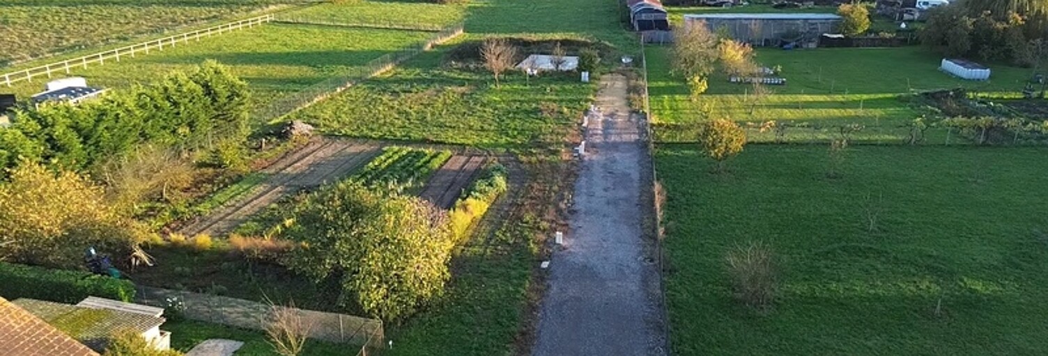 Terrain  554 m² à vendre à Saint-Martin-la-Pallu (86110)