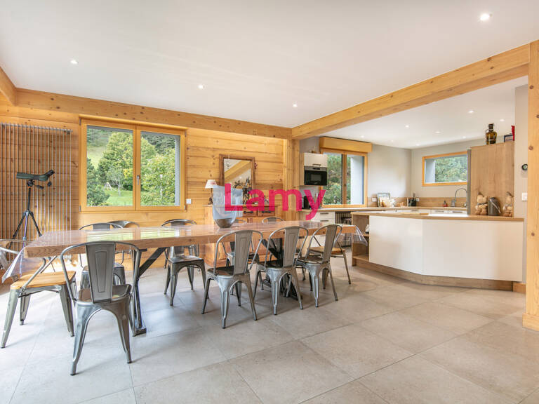 Maison avec garage et terrain — photo 1