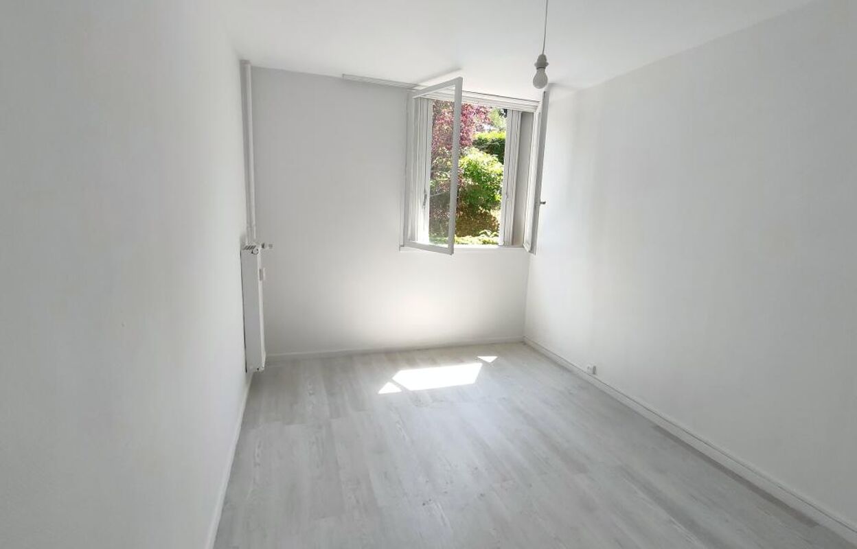 appartement 3 pièces 66 m2 à louer à Marseille 13 (13013)