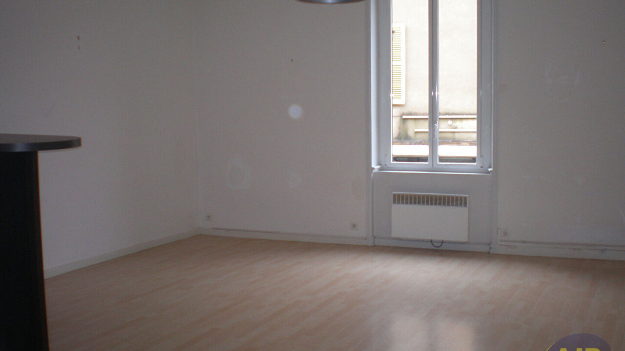 appartement 3 pièces 72 m2 à louer à Clisson (44190)