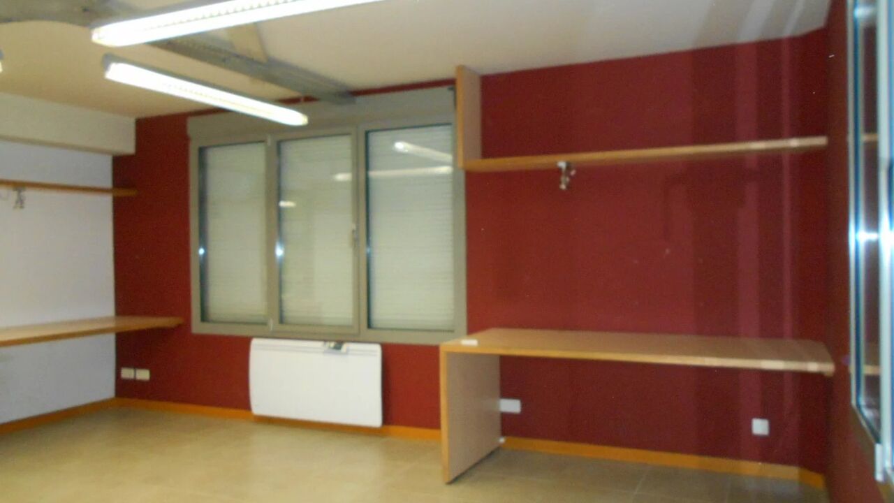 bureau 1 pièces 138 m2 à vendre à Le Mans (72100)