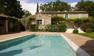 Maison 9 Pièces 261 m² à vendre à L'Isle-sur-la-Sorgue (84800)