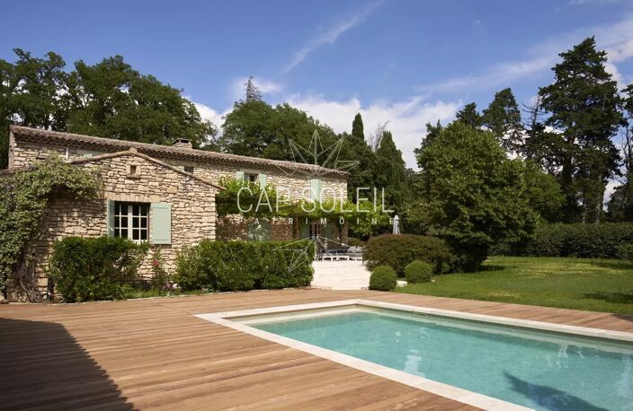 MAS EN PIERRE - L'ISLE SUR LA SORGUE — photo 2