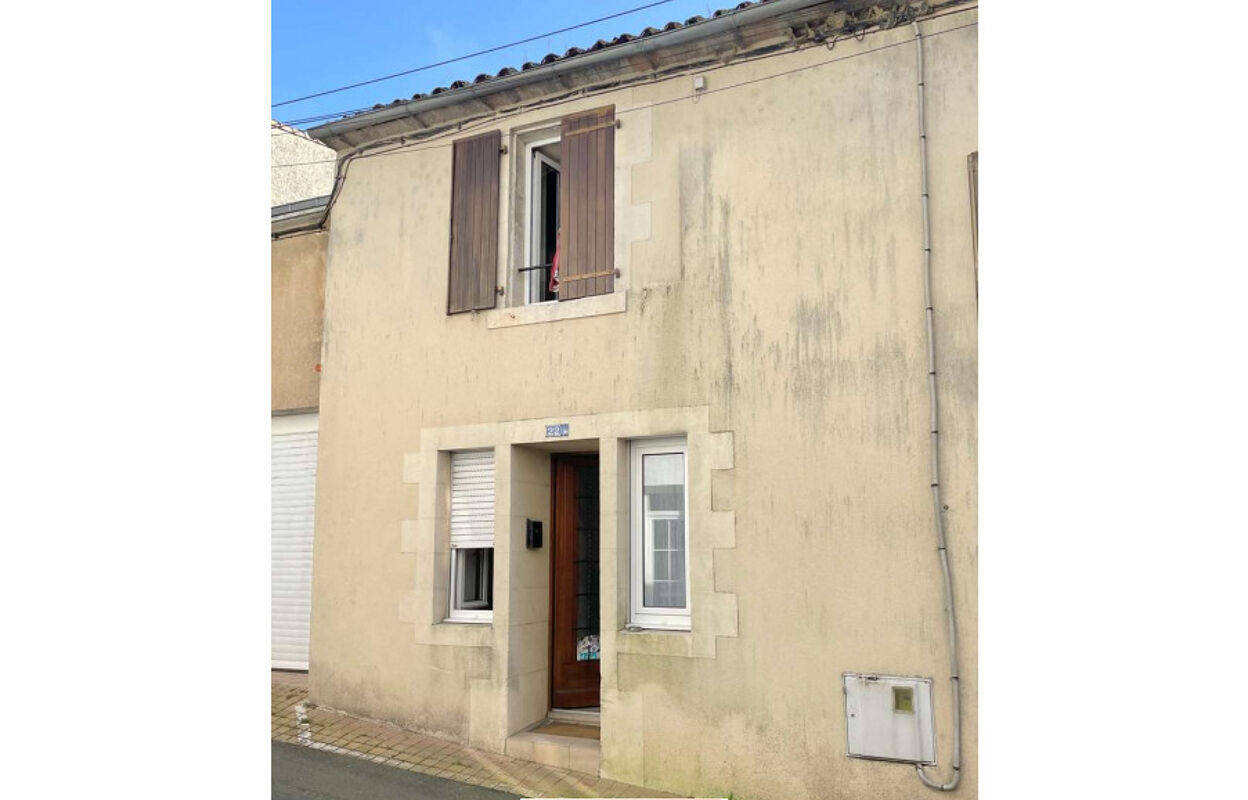 maison 2 pièces 31 m2 à vendre à La Châtaigneraie (85120)