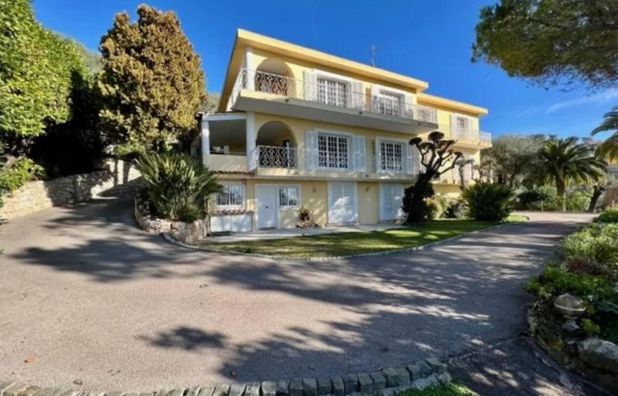 maison 10 pièces 386 m2 à vendre à Nice (06000)