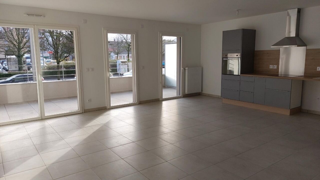 appartement 3 pièces 87 m2 à louer à Bourgoin-Jallieu (38300)