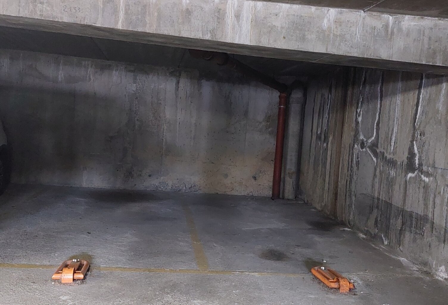 Location garage   à Lyon 5 (69005) — photo 1