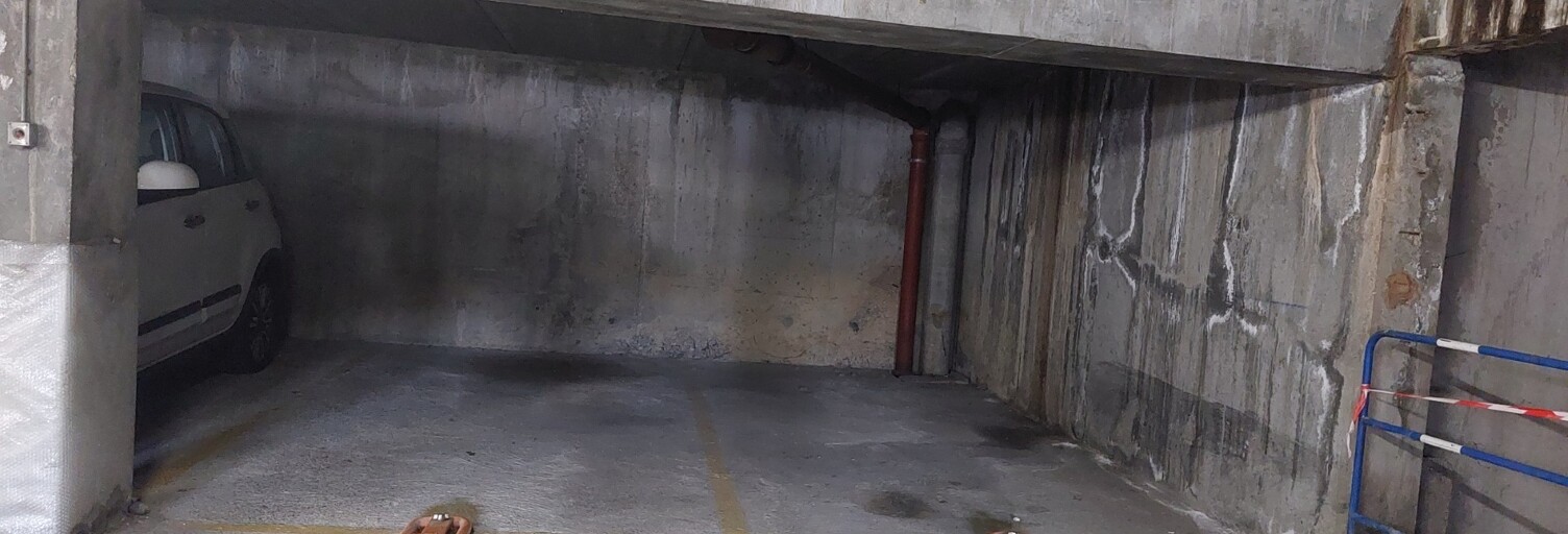 Garage   m² à louer à Lyon 5 (69005)