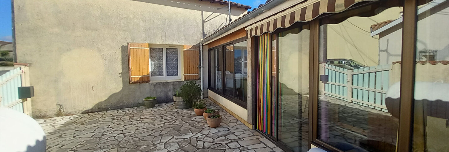 Maison 4 Pièces 99 m² à vendre à Saint-Estèphe (33180)