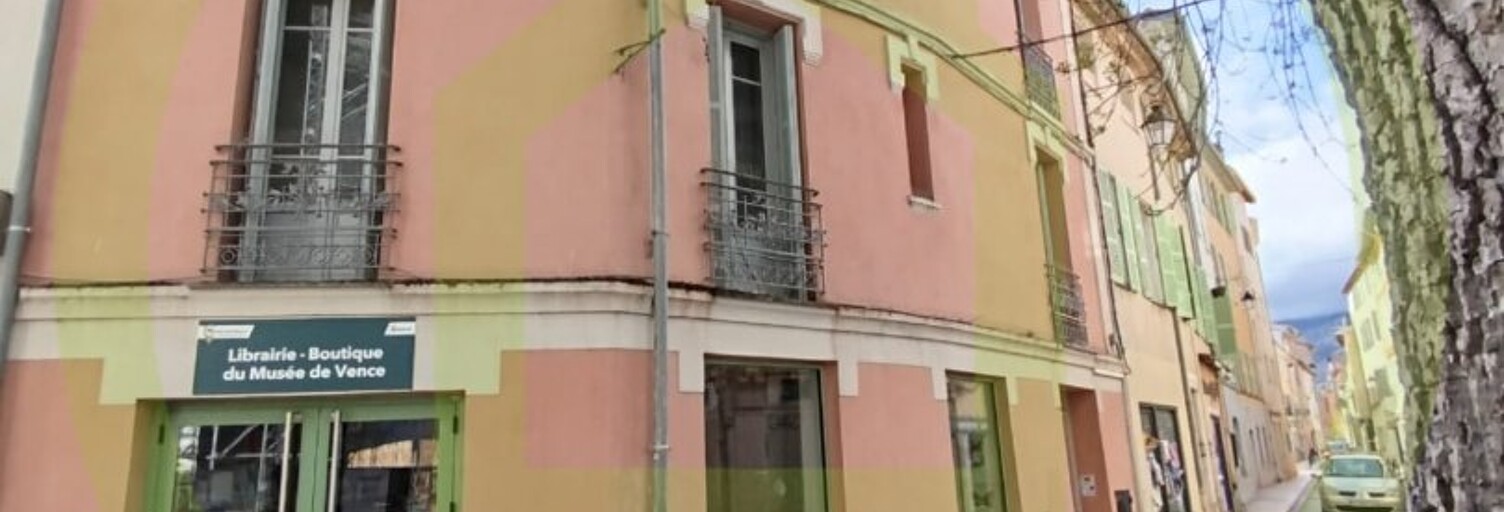 Immeuble  155 m² à vendre à Vence (06140)