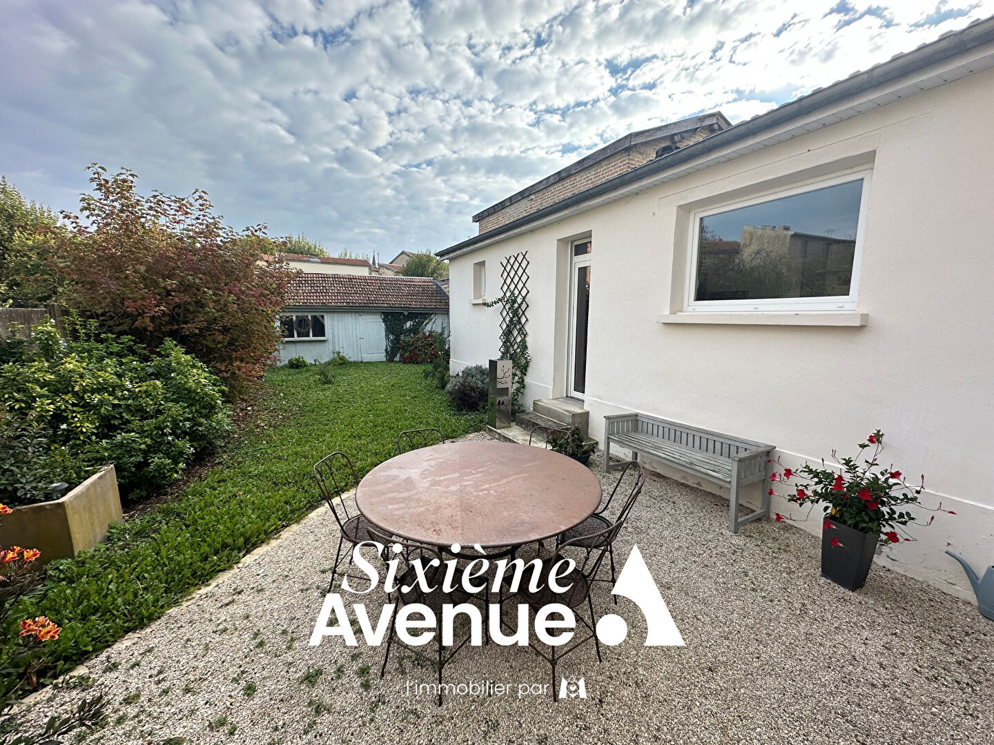 Villa / Maison  T7 à vendre Châlons-en-Champagne 51000