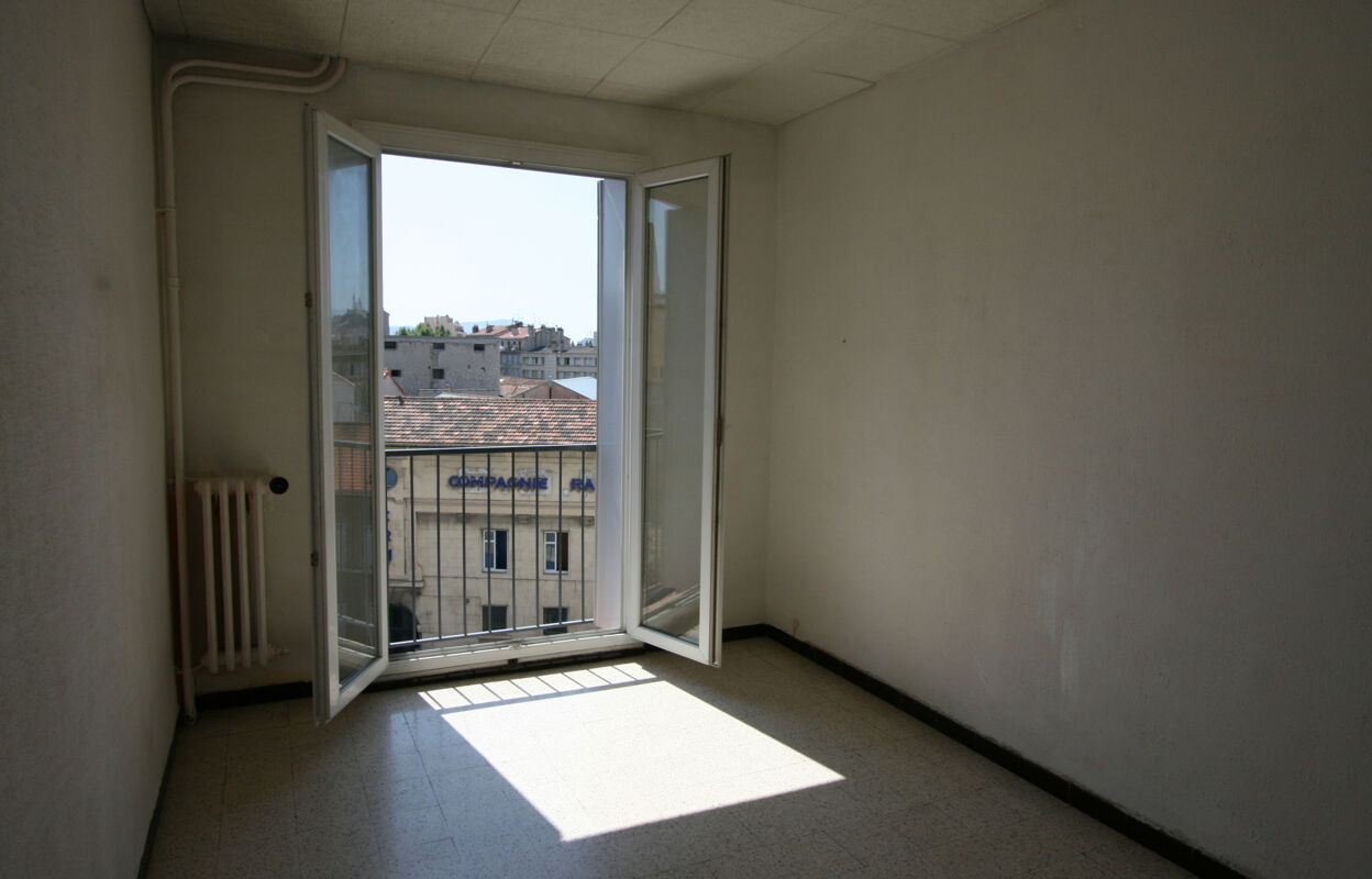 appartement 2 pièces 30 m2 à vendre à Marseille 2 (13002)