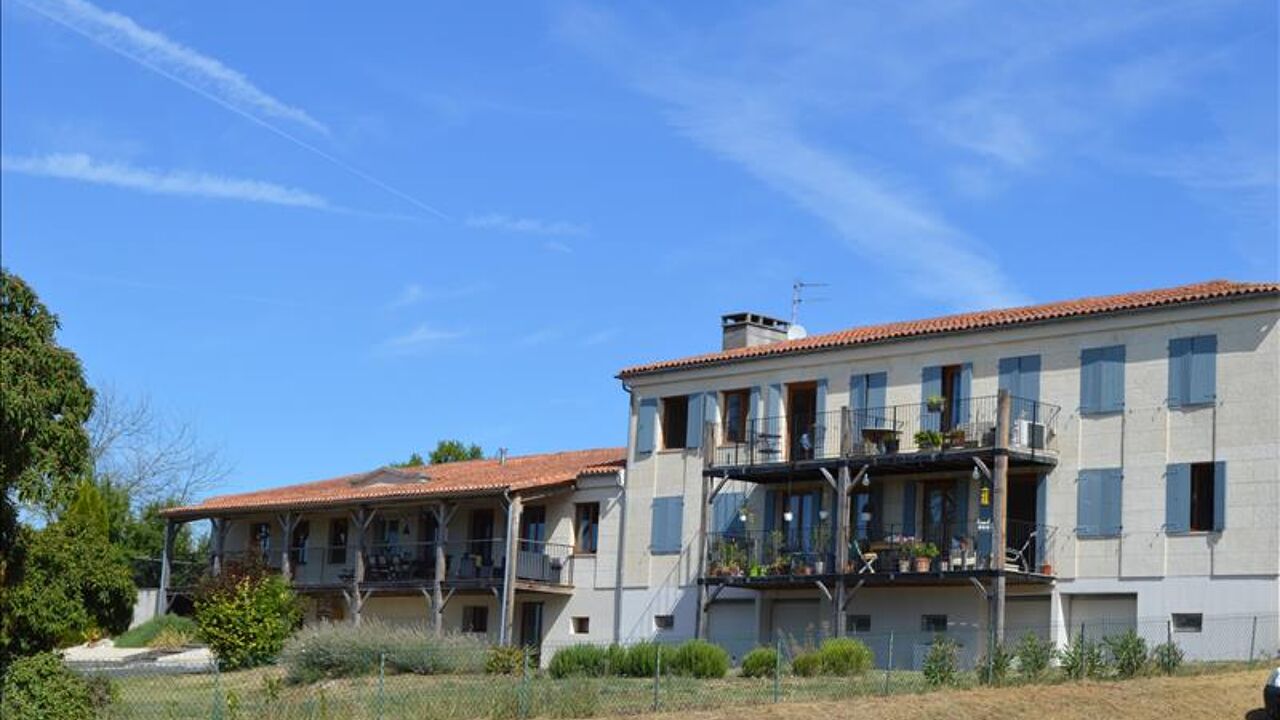 maison 6 pièces 136 m2 à vendre à Aubeterre-sur-Dronne (16390)