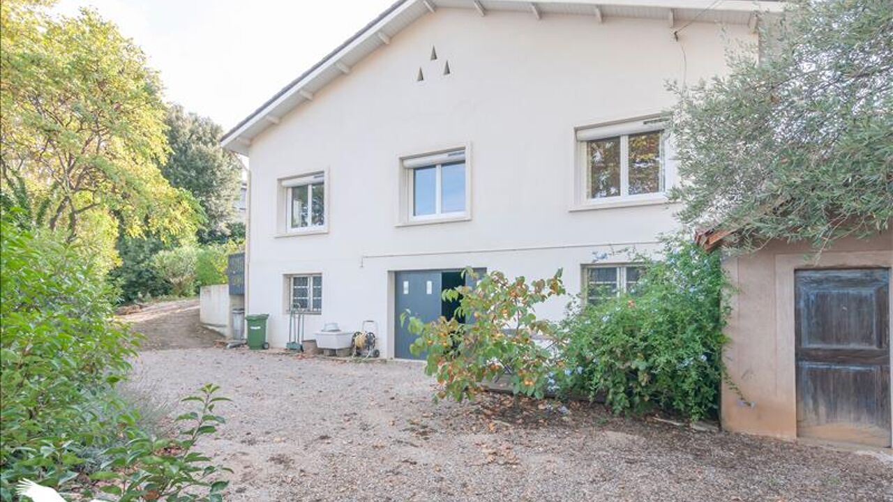 maison 5 pièces 158 m2 à vendre à Clermont-l'Hérault (34800)