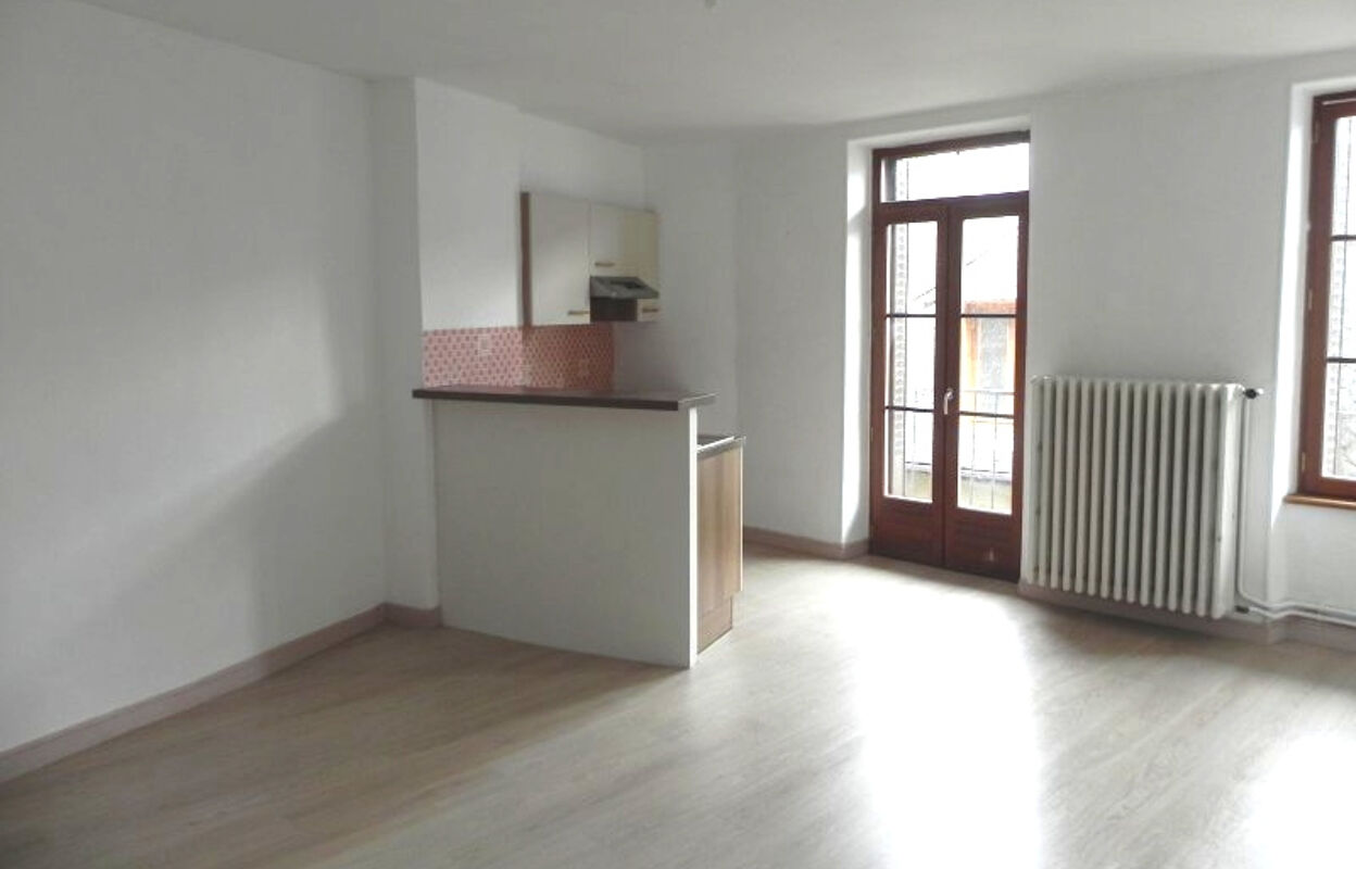 appartement 2 pièces 35 m2 à louer à Saint-Côme-d'Olt (12500)