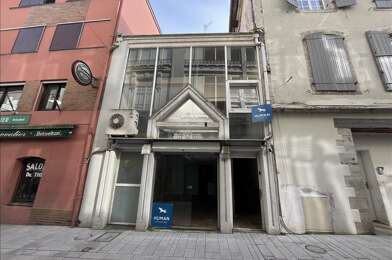 Immeuble  171200 €