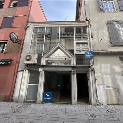 Immeuble  171200 €