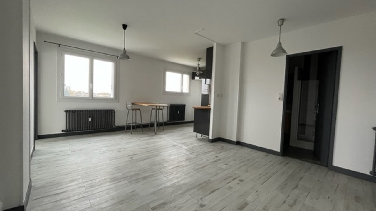 appartement 3 pièces 49 m2 à louer à Poitiers (86000)