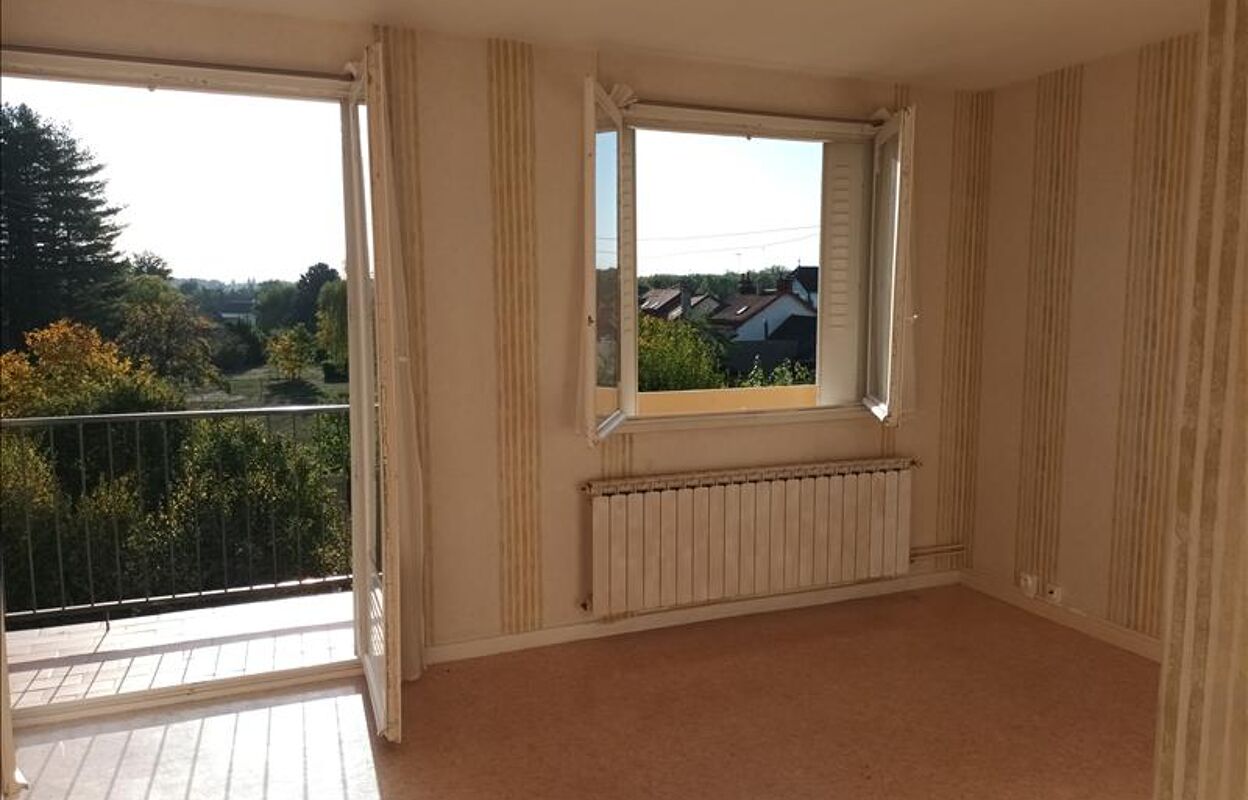 appartement 3 pièces 54 m2 à vendre à Domérat (03410)