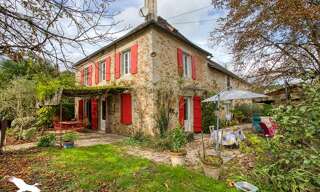 Maison 8 Pièces 203 m² à vendre à Terrasson-Lavilledieu (24120)