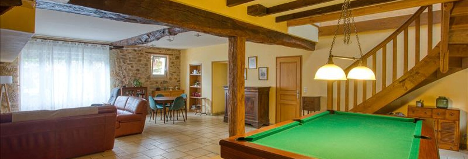 Maison 8 Pièces 203 m² à vendre à Terrasson-Lavilledieu (24120)