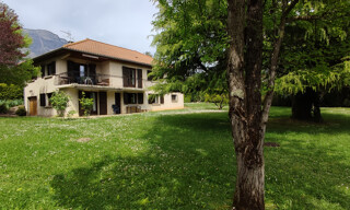 Maison 8 Pièces 180 m² à vendre à Saint-Ismier (38330)