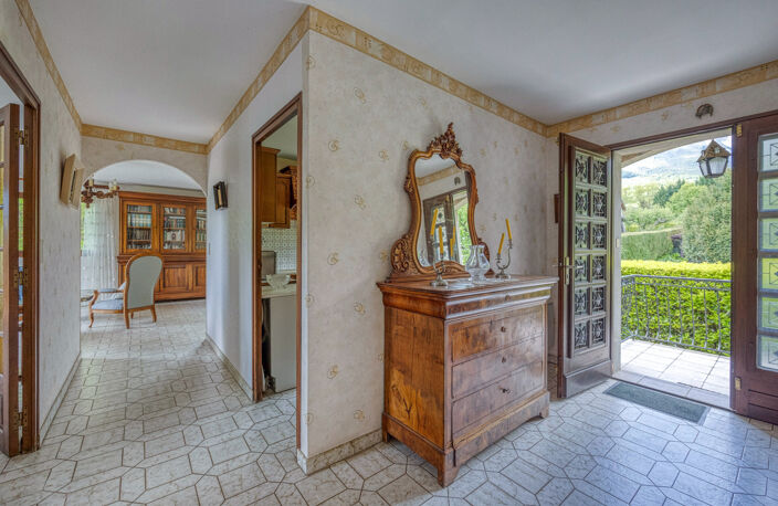 St Ismier  (limite Biviers) 180 m2 hab (120+60) - 1 230 m2 ja... — photo 2
