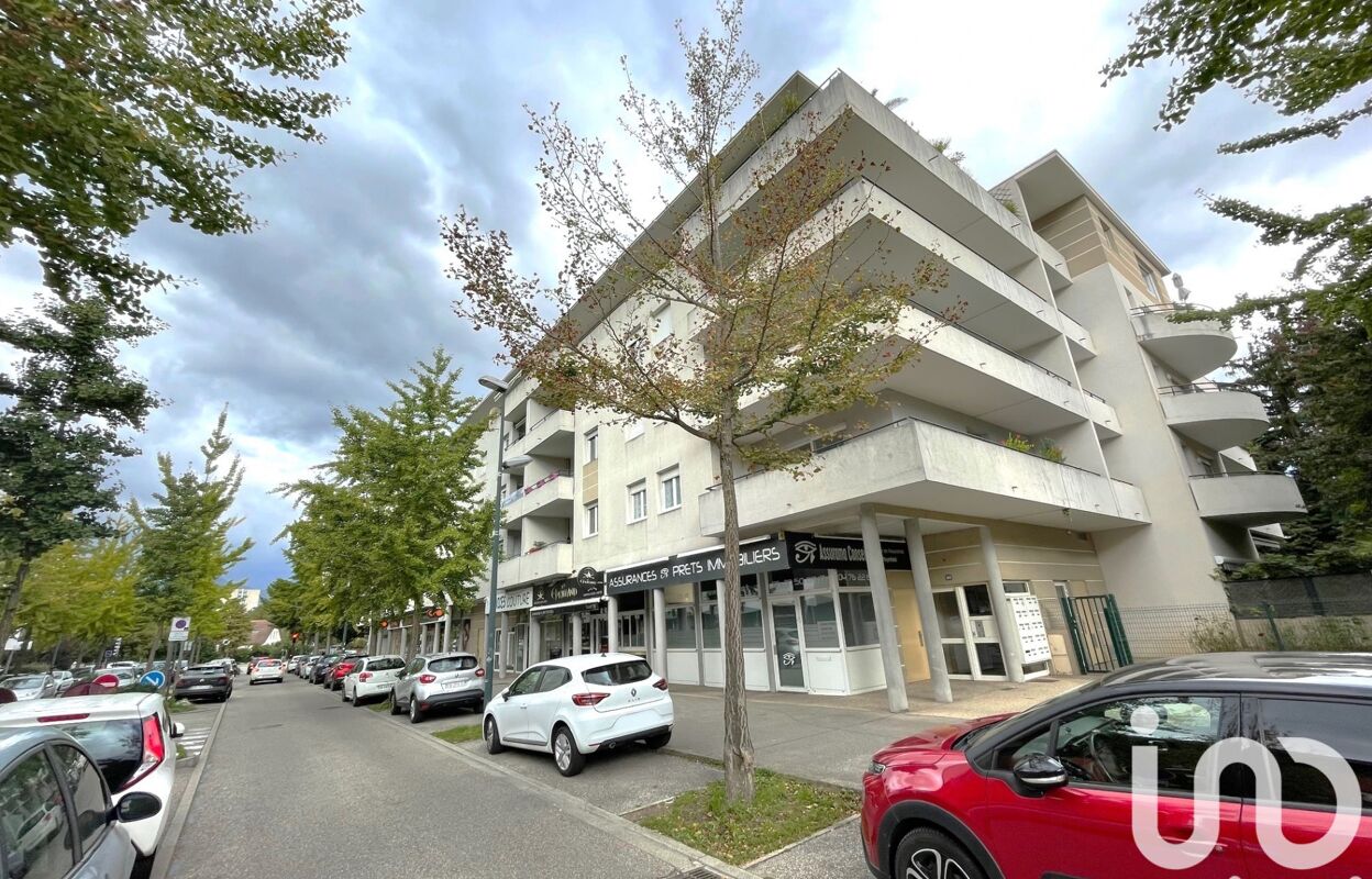 appartement 3 pièces 63 m2 à vendre à Échirolles (38130)