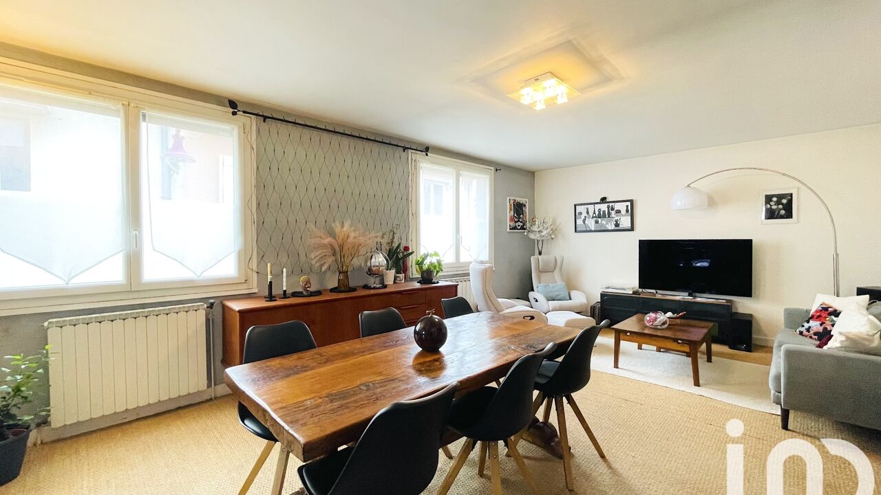 maison 5 pièces 130 m2 à vendre à Malintrat (63510)