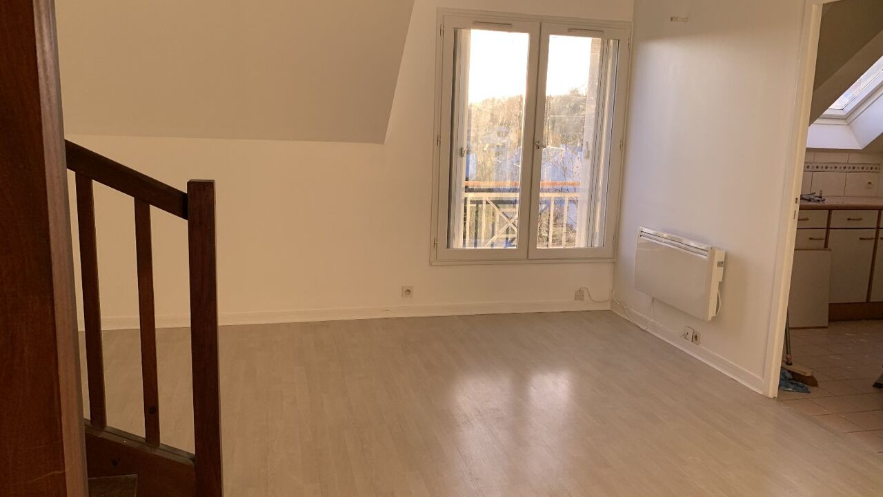 appartement 3 pièces 47 m2 à louer à Breuillet (91650)