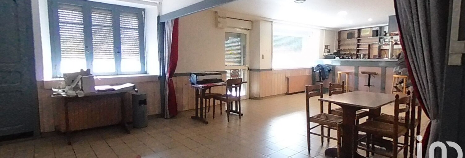 Commerce  380 m² à vendre à Motreff (29270)