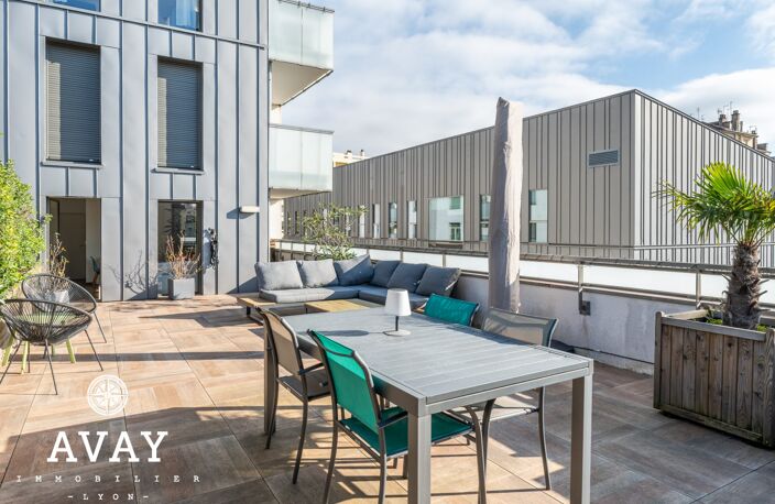 Superbe T4 récent avec terrasse — photo 2