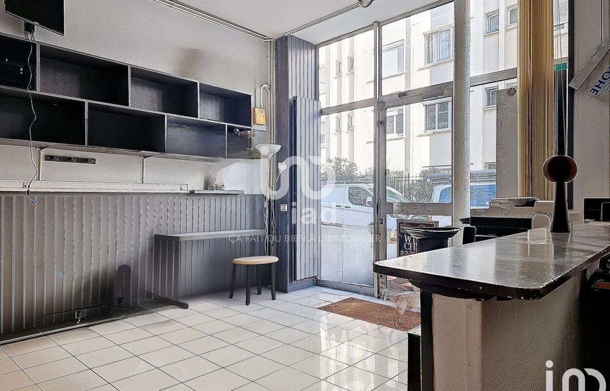 commerce  pièces 80 m2 à vendre à Paris 15 (75015)