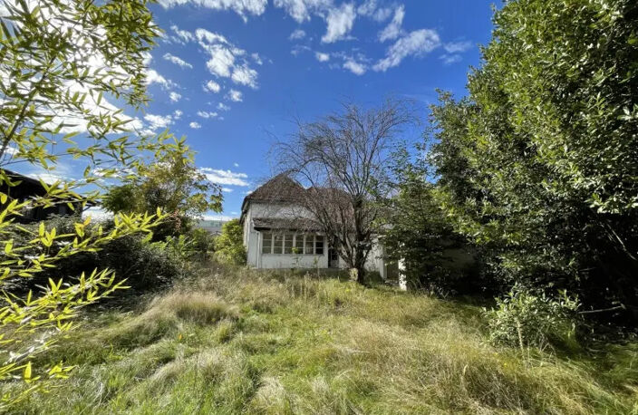 Villa Arésienne à rénover au coeur d'Arès — photo 2