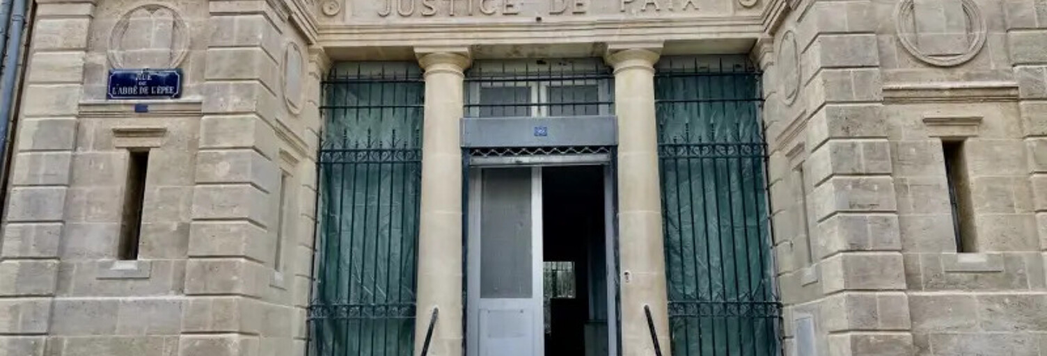 Immeuble  306 m² à vendre à Bordeaux (33000)