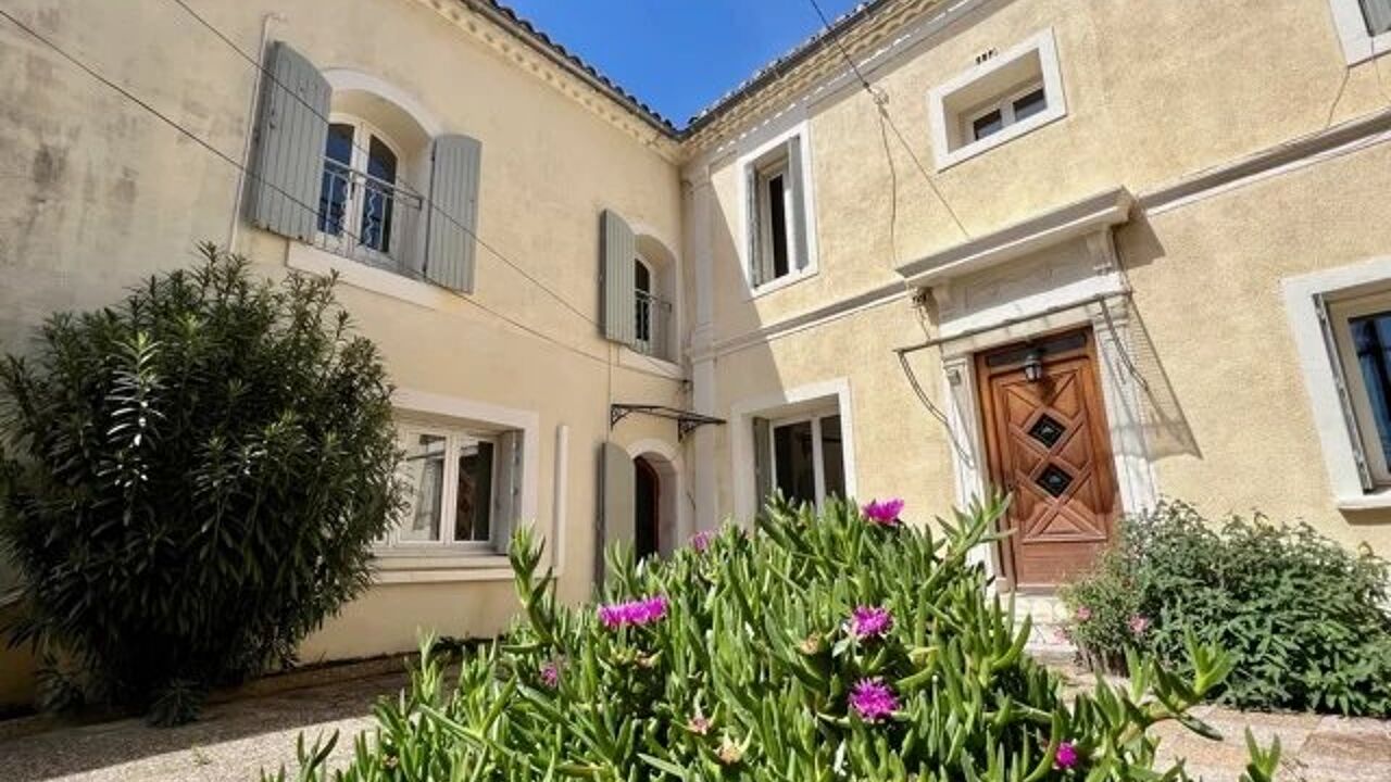 immeuble  pièces 176 m2 à vendre à Nîmes (30900)