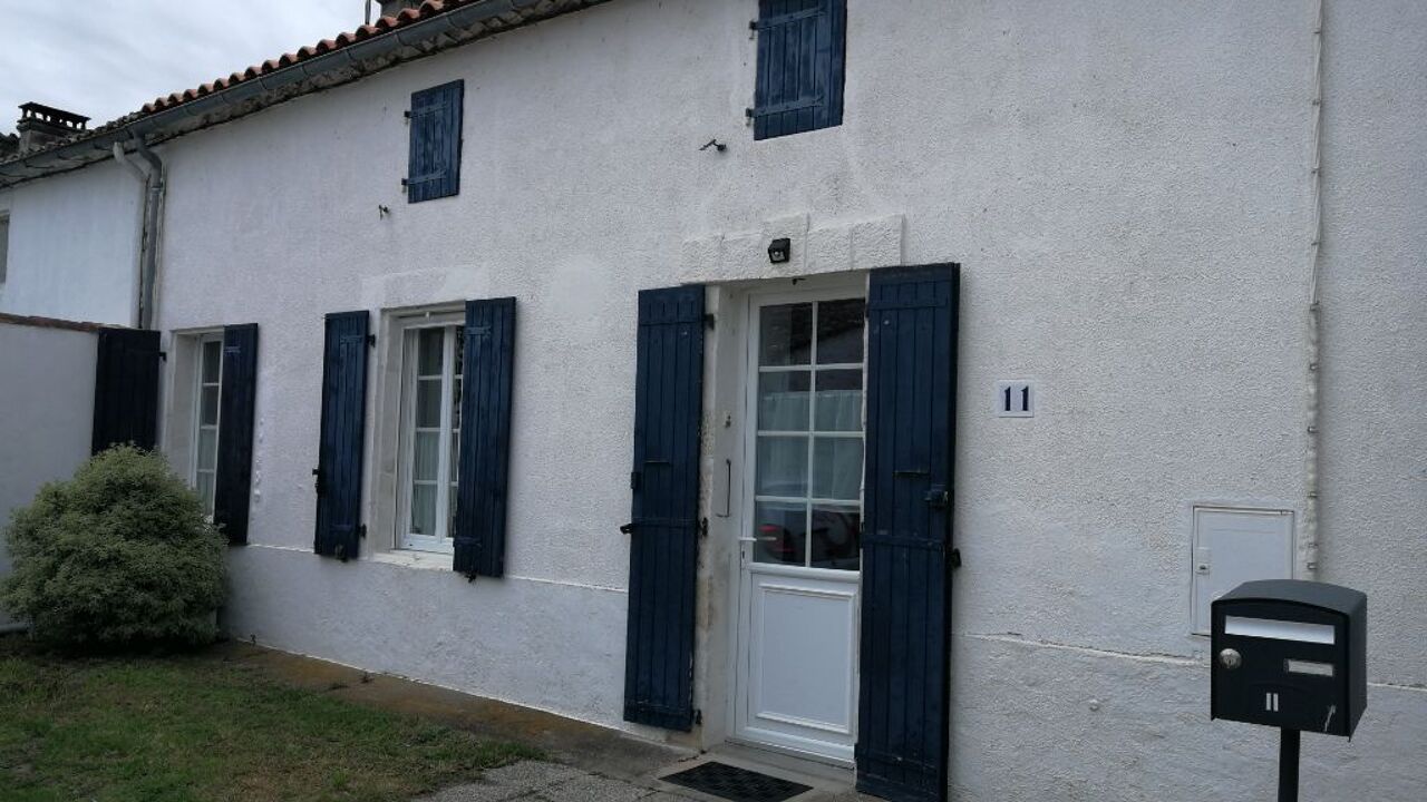 maison 3 pièces 95 m2 à louer à Sainte-Gemme (17250)