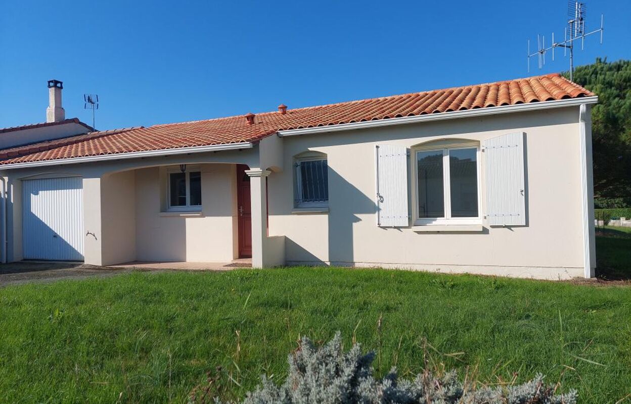 maison 4 pièces 85 m2 à vendre à Trizay (17250)