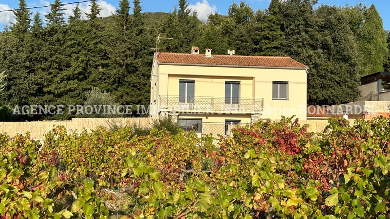 maison 5 pièces 208 m2 à vendre à Rousset-les-Vignes (26770)