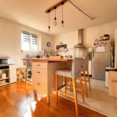 Appartement 4 pièces 249000 €