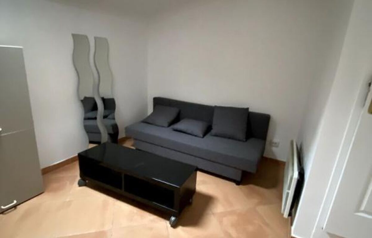 appartement 1 pièces 22 m2 à louer à Nîmes (30000)