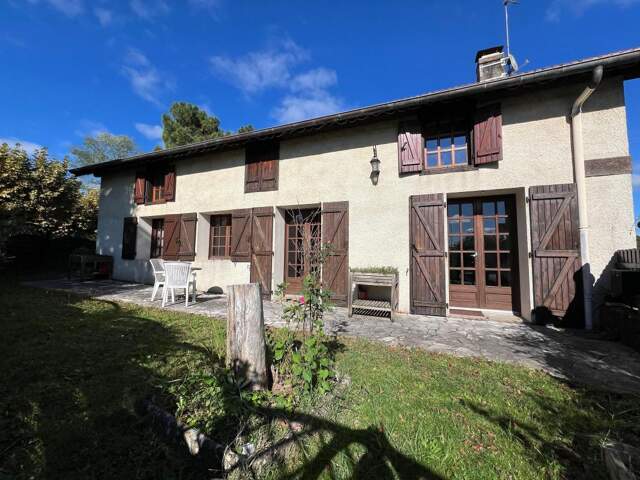 Maison À Vendre — photo du bien