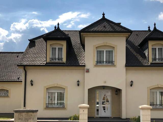 Exclusivité ORPI Diedrich – Spacieuse maison familiale à Florange (191 m²) – Idéal frontaliers ! — photo du bien