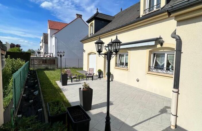 🏡 Exclusivité ORPI Diedrich – Spacieuse maison familiale à Florange (191 m²) – Idéal frontaliers ! — photo 2