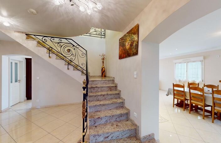 🏡 Exclusivité ORPI Diedrich – Spacieuse maison familiale à Florange (191 m²) – Idéal frontaliers ! — photo 5